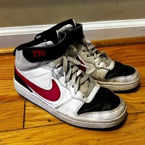 Nike Men's Red, Black, and White Sneakers